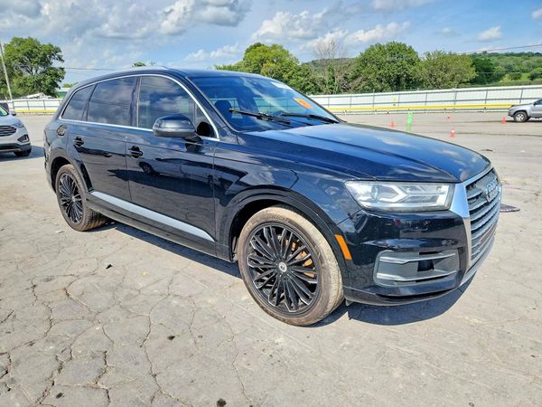 2018 AUDI Q7