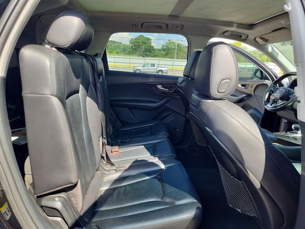 2018 AUDI Q7