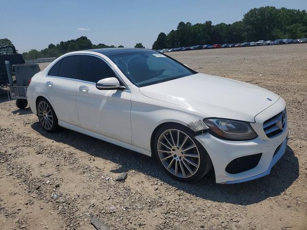 2016 MERCEDES-BENZ C C300