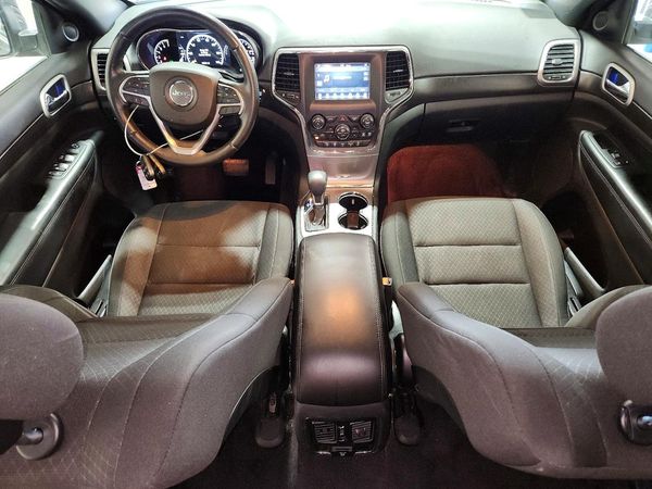 2018 JEEP GRAND CHEROKEE LAREDO 4X4