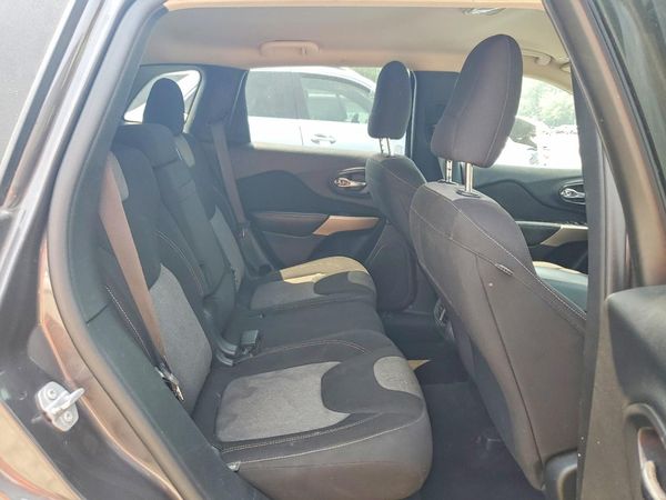 2018 JEEP CHEROKEE