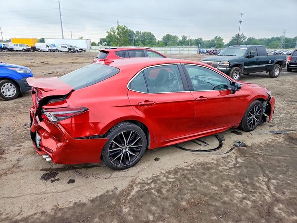 2021 TOYOTA CAMRY