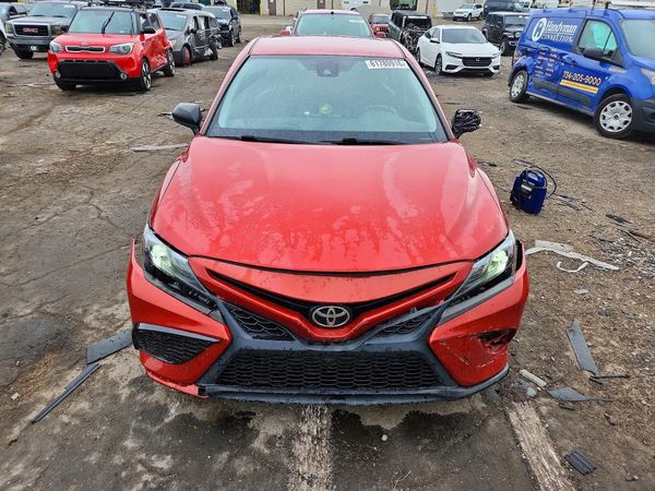 2021 TOYOTA CAMRY