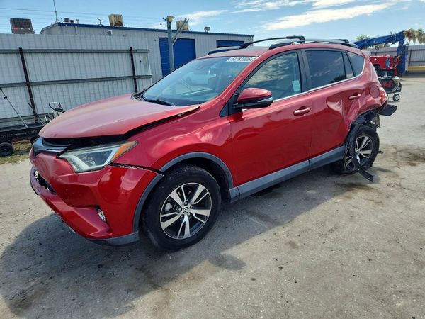 2017 TOYOTA RAV4 XLE