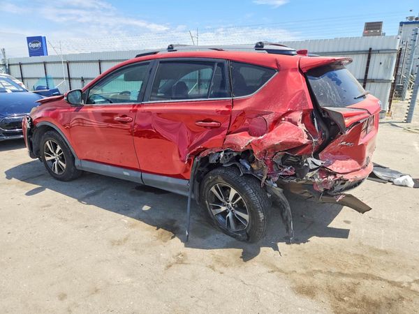 2017 TOYOTA RAV4 XLE