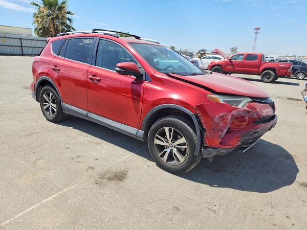 2017 TOYOTA RAV4 XLE
