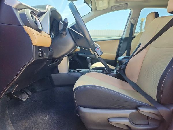 2017 TOYOTA RAV4 XLE