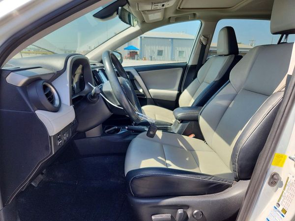 2017 TOYOTA RAV4 Ltd/SE Platinum