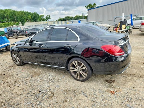 2017 MERCEDES-BENZ C C300