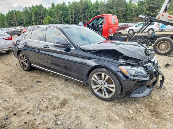 2017 MERCEDES-BENZ C C300