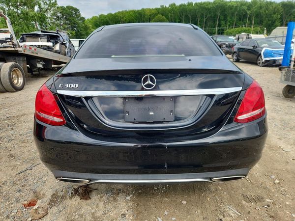 2017 MERCEDES-BENZ C C300