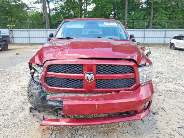 2014 RAM 1500 ST