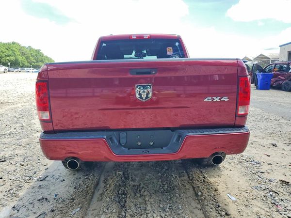 2014 RAM 1500 ST