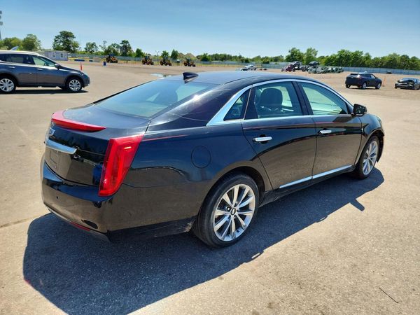 2017 CADILLAC XTS Livery