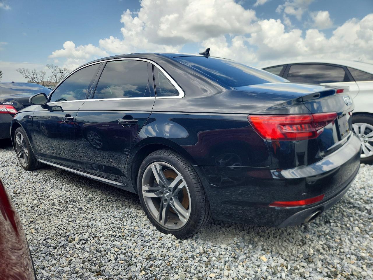 2017 AUDI A4 quattro Premium Plus