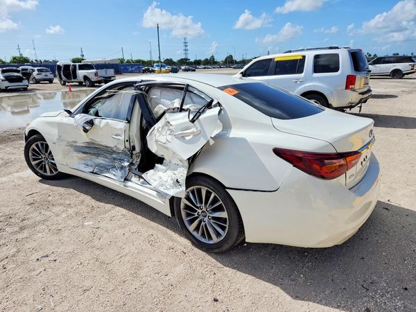 2018 INFINITI Q50