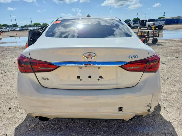 2018 INFINITI Q50