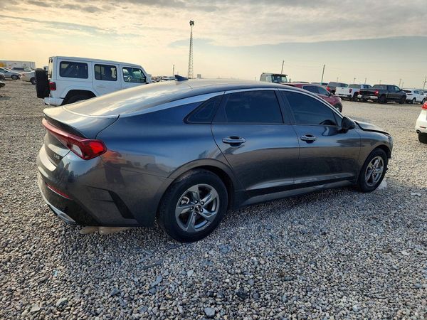 2021 KIA K5
