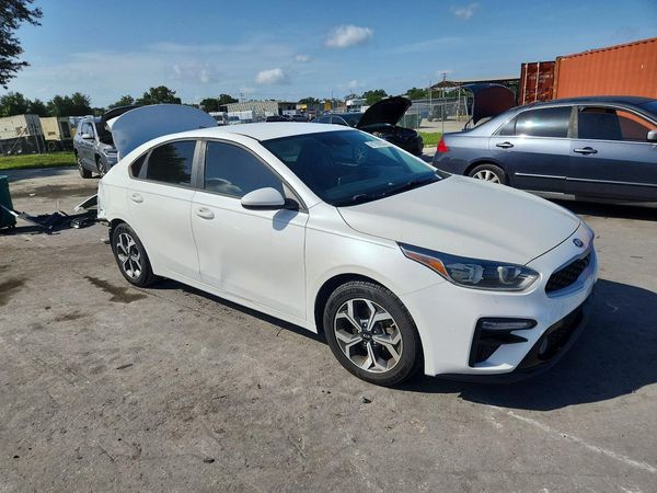 2021 KIA FORTE FE, LXS