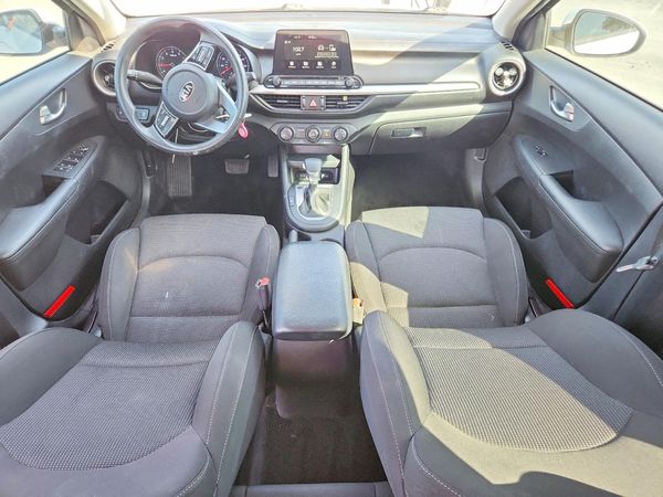 2021 KIA FORTE FE, LXS