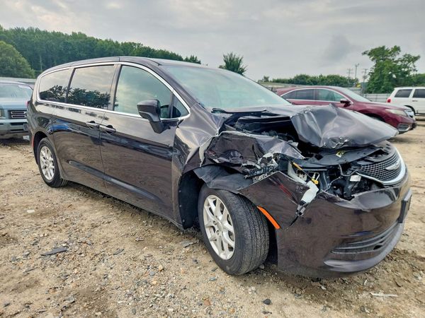 2018 CHRYSLER PACIFICA Touring
