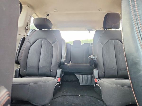 2018 CHRYSLER PACIFICA Touring