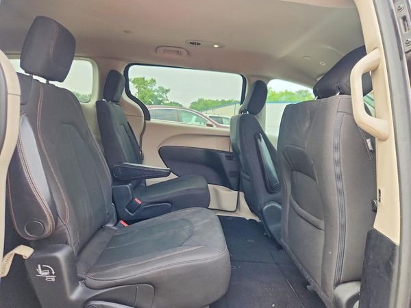 2018 CHRYSLER PACIFICA Touring