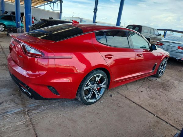 2018 KIA STINGER GT
