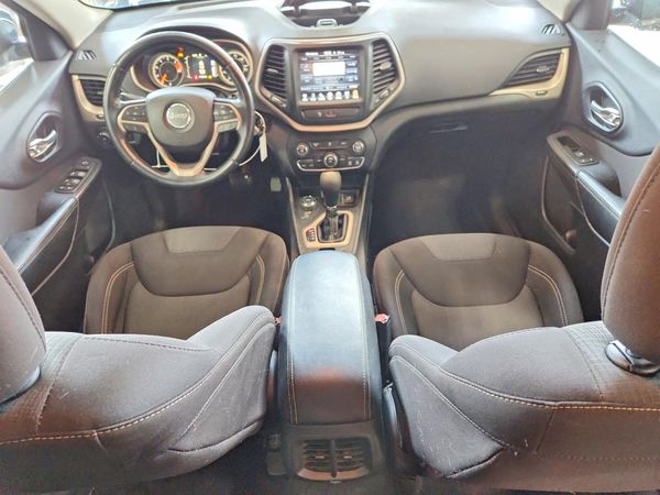 2016 JEEP CHEROKEE LATITUDE 4X4