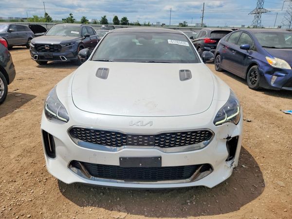 2022 KIA STINGER GT2