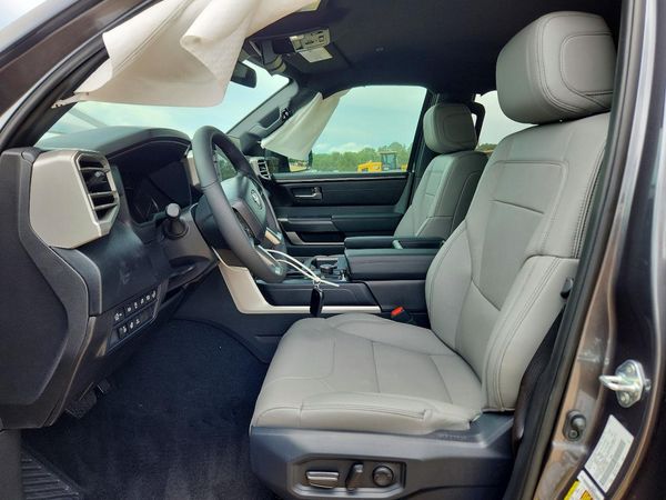 2026 TOYOTA TUNDRA