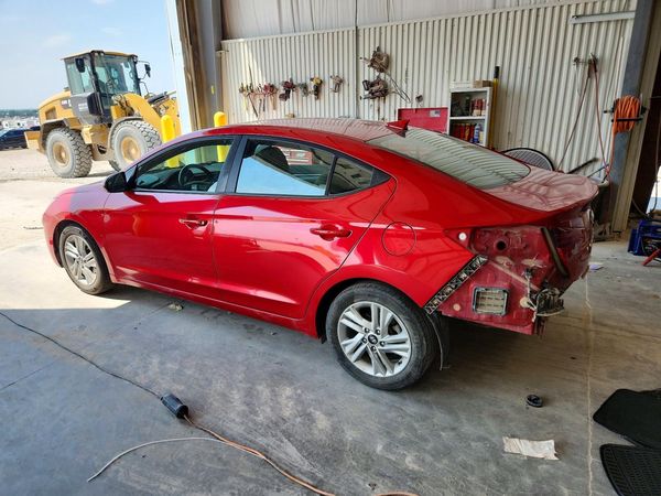 2020 HYUNDAI ELANTRA