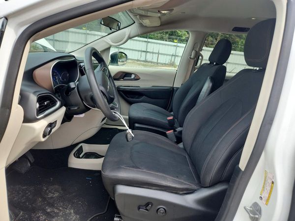 2018 CHRYSLER PACIFICA LX