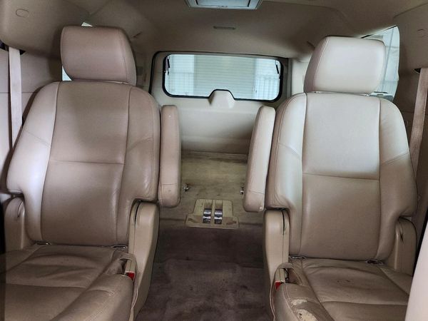 2013 CADILLAC ESCALADE ESV Luxury