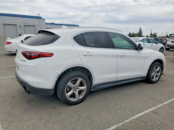 2018 ALFA ROMEO STELVIO AWD