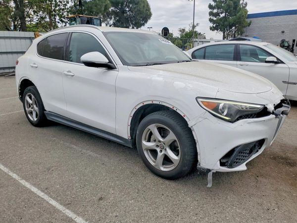 2018 ALFA ROMEO STELVIO AWD