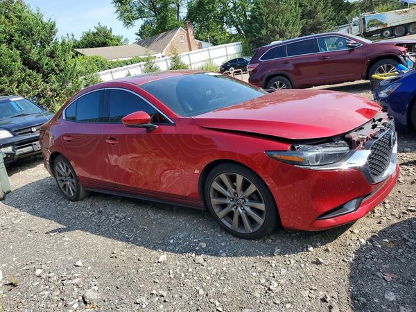 2019 MAZDA 3