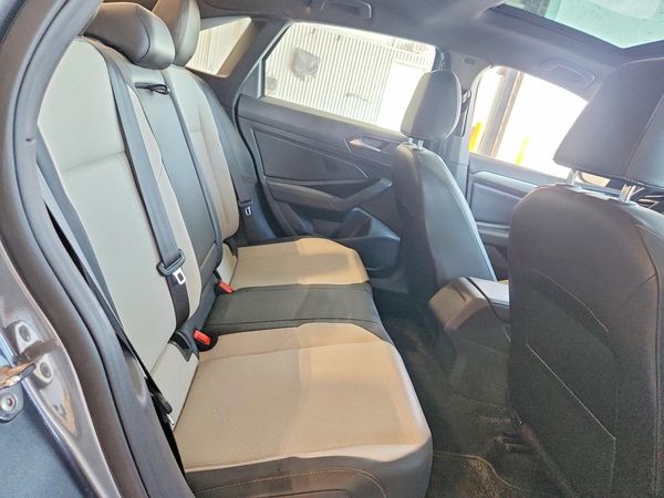 2019 VOLKSWAGEN JETTA S, SE, R-Line