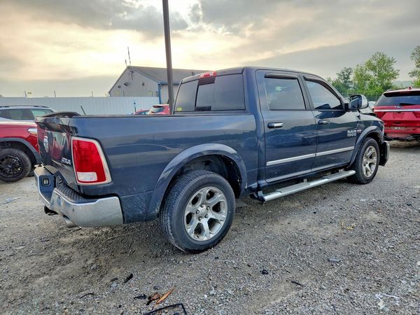 2014 RAM 1500 Laramie