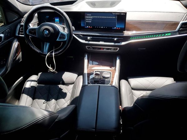 2025 BMW X6