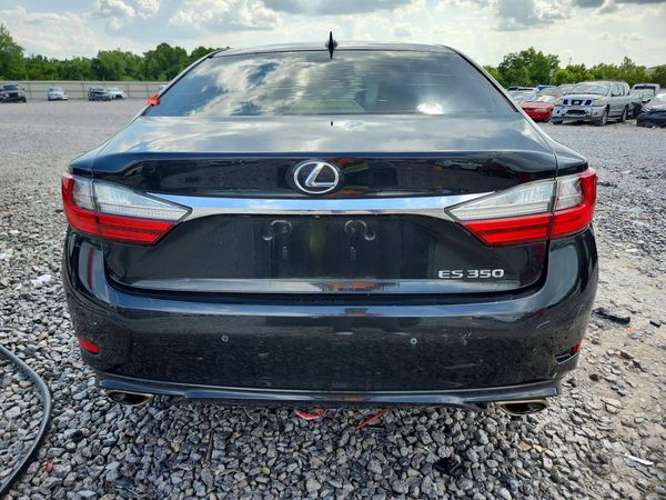2016 LEXUS ES