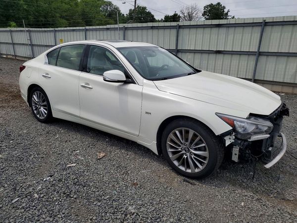 2020 INFINITI Q50