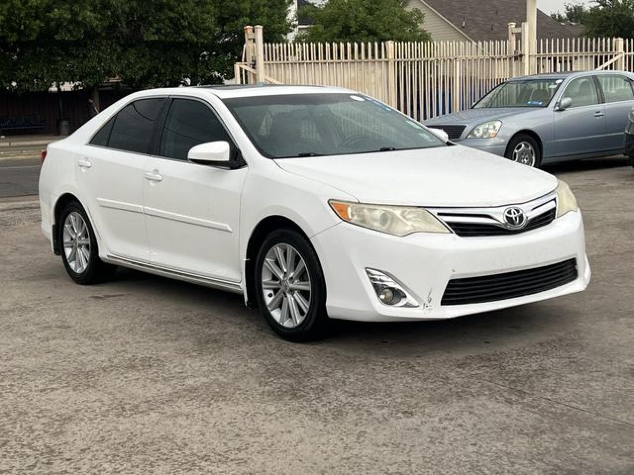 2013 TOYOTA CAMRY
