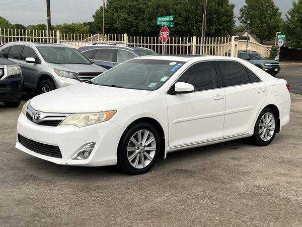 2013 TOYOTA CAMRY