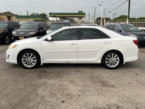 2013 TOYOTA CAMRY