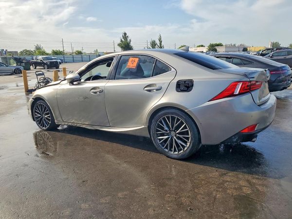 2015 LEXUS IS 250