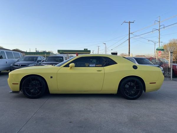 2016 DODGE CHALLENGER