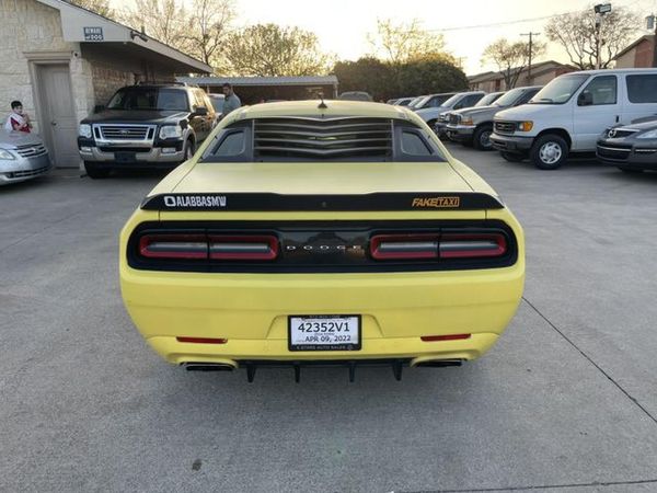 2016 DODGE CHALLENGER