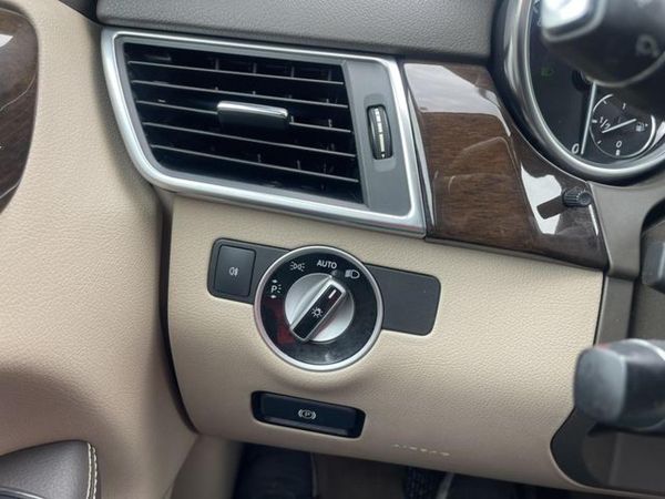 2012 MERCEDES-BENZ ML