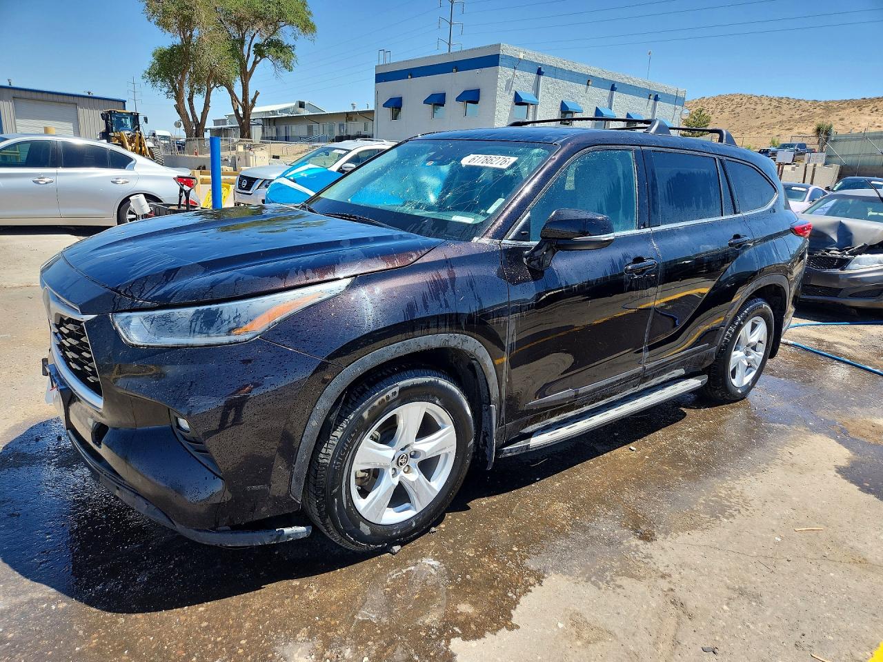 2021 TOYOTA HIGHLANDER LE